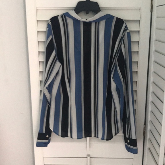 Long sleeve blouse - Picture 3 of 3